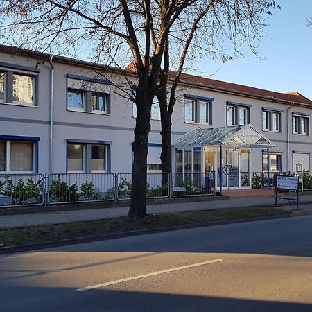 Hotel Sturm Tangermünde Exterior foto